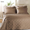 Trapuntino Copriletto Caleffi Prestigioso Ed Elegante Trapuntino Copriletto Trapuntato in Raso Di Cotone Letto Matrimoniale Vari Colori Elegante e prestigioso Trapuntino Copriletto trapuntato Tinta Unita in Raso di Cotone letto Matrimoniale Caleffi Detta Casa e cucina/Tessili per la casa/Biancheria da letto/Coperte e trapunte/Trapunte La Bottega del Risparmio - Bari, Commerciovirtuoso.it
