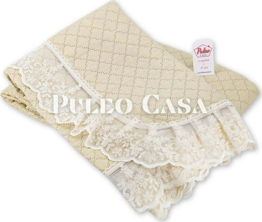 Trapuntino-copriletto-matrimoniale-2-piazze-nazareno-gabrielli-elegance-in-cotone-con-applicazioni-in-pizzo-260x260-cm
