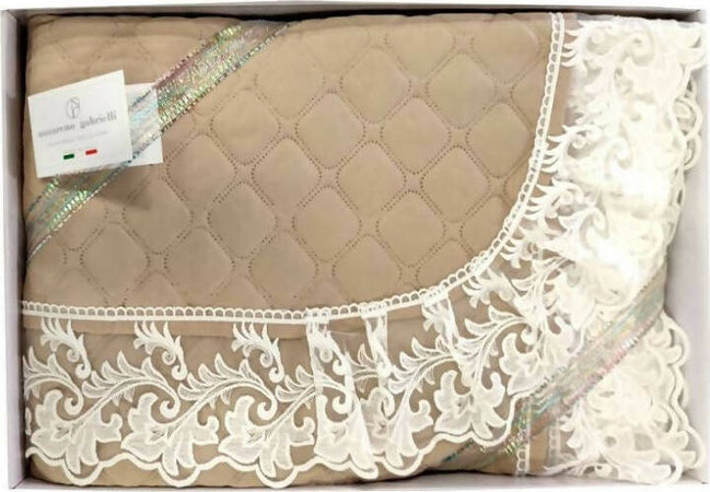 Trapuntino-copriletto-matrimoniale-2-piazze-nazareno-gabrielli-elegance-in-cotone-con-applicazioni-in-pizzo-260x260-cm
