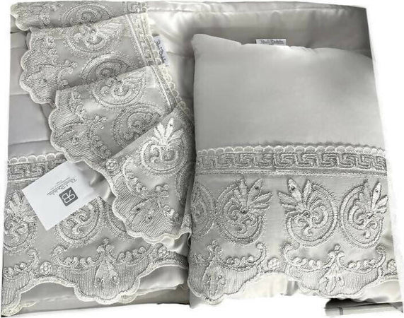Trapuntino Copriletto Matrimoniale Primavera Estate Balestra Articolo Helen Elegante Con 2 Cuscini Coordinati Balza In Pizzo Casa e cucina/Tessili per la casa/Biancheria per la cameretta/Trapunte e copriletti Puleo Casa - Palermo, Commerciovirtuoso.it