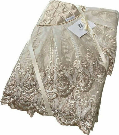 Trapuntino-copriletto-priscilla-renato-balestra-leggero-e-morbido,-ideale-per-le-mezze-stagioni-imbottitura-da-100-gr/mqi-260x260-cm