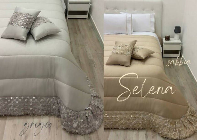 Trapuntino Copriletto Renato Balestra Selena Letto Matrimoniale Esterno Ed Imbottitura In Fibra Di Poliestere Anallergico Dimensioni 260x260 Cm Casa e cucina/Tessili per la casa/Biancheria per la cameretta/Trapunte e copriletti Puleo Casa - Palermo, Commerciovirtuoso.it