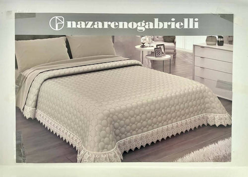 Trapuntino copriletto trapuntato matrimoniale con applicazioni tulle e macrame' federica nazareno gabrielli Casa e cucina/Tessili per la casa/Biancheria per la cameretta/Trapunte e copriletti Puleo Casa - Palermo, Commerciovirtuoso.it