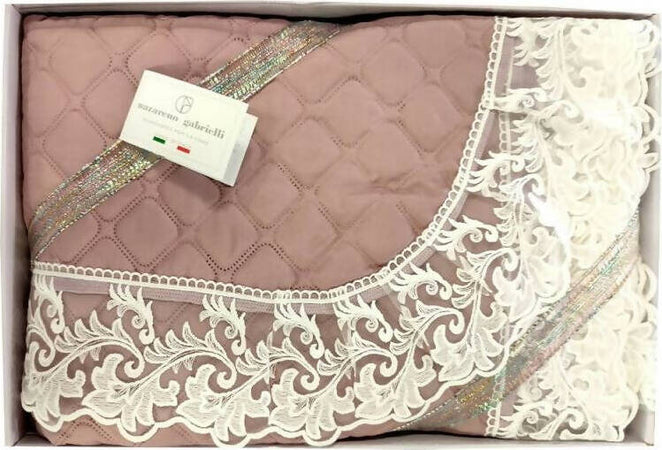 Trapuntino copriletto trapuntato matrimoniale con applicazioni tulle e macrame' federica nazareno gabrielli Casa e cucina/Tessili per la casa/Biancheria per la cameretta/Trapunte e copriletti Puleo Casa - Palermo, Commerciovirtuoso.it