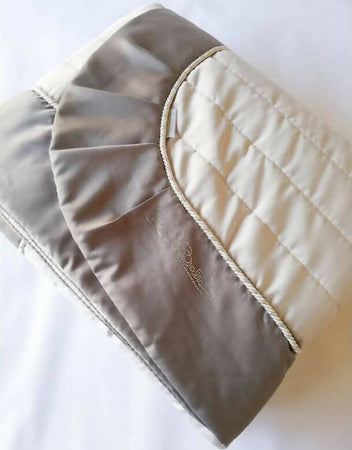 Trapuntino Copriletto Trapuntato Matrimoniale Ludovica Renato Balestra 260x260 Cm Con Cordoncino Ed Eleganti Applicazioni Swarovski Casa e cucina/Tessili per la casa/Biancheria per la cameretta/Trapunte e copriletti Puleo Casa - Palermo, Commerciovirtuoso.it