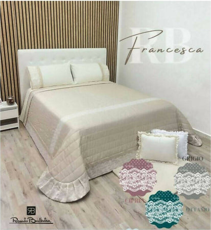 Trapuntino copriletto trapuntato primavera estate matrimoniale francesca by renato balestra con elegante lavorazione balza in pizzo Casa e cucina/Tessili per la casa/Biancheria per la cameretta/Trapunte e copriletti Puleo Casa - Palermo, Commerciovirtuoso.it