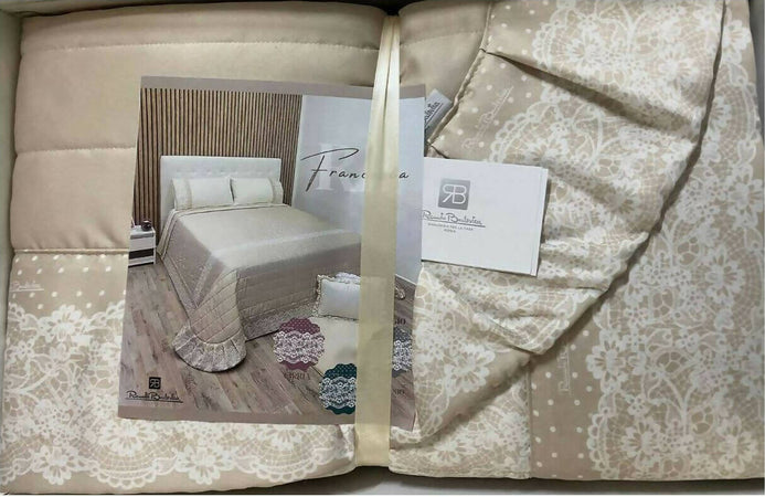 Trapuntino copriletto trapuntato primavera estate matrimoniale francesca by renato balestra con elegante lavorazione balza in pizzo Casa e cucina/Tessili per la casa/Biancheria per la cameretta/Trapunte e copriletti Puleo Casa - Palermo, Commerciovirtuoso.it
