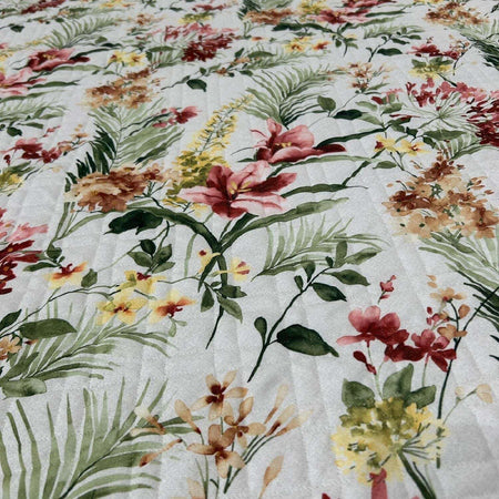 Trapuntino-matrimoniale-con-stampa-digitale-floreale-art.-Iris-colore-verde--misura:-270x270-sopra-tessuto:-100%-cotone-sotto-tessuto:-100%-cotone-Mon-Amour-made-in-Italy