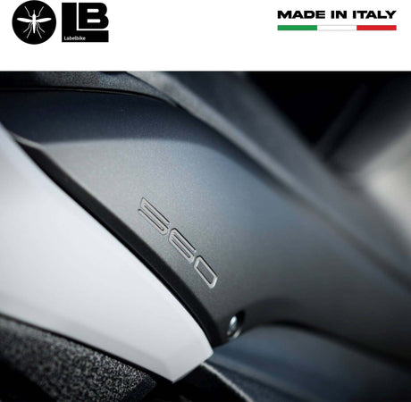 Tre-Scritte-560-tmax-2020-2021-adesivi-per-scooter-compatibili-con-Yamaha-T-Max