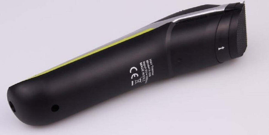 Trimmer Clipper Elettrico Impermeabile Ricaricabile Professionale Cordless V-028 Salute e Bellezza > Depilazione e rasatura > Rasoi e Tagliacapelli Trade Shop italia - Napoli, Commerciovirtuoso.it