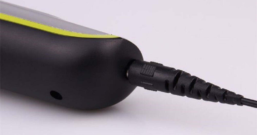 Trimmer Clipper Elettrico Impermeabile Ricaricabile Professionale Cordless V-028 Salute e Bellezza > Depilazione e rasatura > Rasoi e Tagliacapelli Trade Shop italia - Napoli, Commerciovirtuoso.it