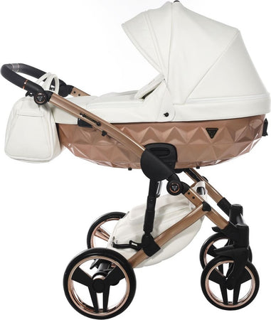 Trio Junama Diamond Mirror Satin V2 3 in 1 Pelle Bianco Nav. Champagne Telaio Oro Rosa Prima infanzia/Passeggini carrozzine e accessori/Passeggini e carrozzine/Sistemi modulari La Casa Del Bebè - Napoli, Commerciovirtuoso.it