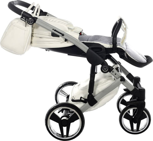 Trio Junama Diamond Mirror Satin V2 3 in 1 Pelle Bianco Navicella Grigio Telaio Cromato Prima infanzia/Passeggini carrozzine e accessori/Passeggini e carrozzine/Sistemi modulari La Casa Del Bebè - Napoli, Commerciovirtuoso.it
