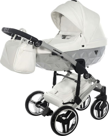 Trio Junama Diamond Mirror Satin V2 3 in 1 Pelle Bianco Navicella Grigio Telaio Cromato Prima infanzia/Passeggini carrozzine e accessori/Passeggini e carrozzine/Sistemi modulari La Casa Del Bebè - Napoli, Commerciovirtuoso.it