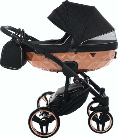 Trio Junama Diamond Mirror Satin V2 3 in 1 Tessuto Nero/Nav. Champagne Telaio Nero Prima infanzia/Passeggini carrozzine e accessori/Passeggini e carrozzine/Sistemi modulari La Casa Del Bebè - Napoli, Commerciovirtuoso.it
