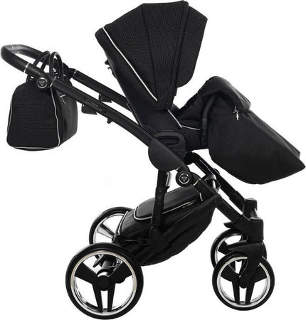 Trio Junama Diamond Mirror Satin V2 3 in 1 Tessuto Nero/Navicella Grey Telaio Nero Prima infanzia/Passeggini carrozzine e accessori/Passeggini e carrozzine/Sistemi modulari La Casa Del Bebè - Napoli, Commerciovirtuoso.it