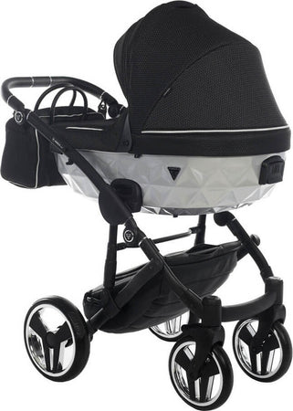Trio Junama Diamond Mirror Satin V2 3 in 1 Tessuto Nero/Navicella Grey Telaio Nero Prima infanzia/Passeggini carrozzine e accessori/Passeggini e carrozzine/Sistemi modulari La Casa Del Bebè - Napoli, Commerciovirtuoso.it