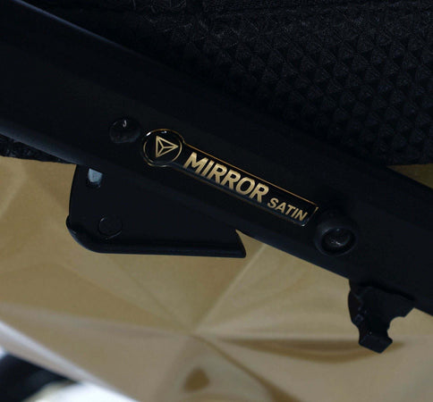 Trio Junama Diamond Mirror Satin V2 3 in 1 Tessuto Nero/Oro Giallo Telaio Nero Prima infanzia/Passeggini carrozzine e accessori/Passeggini e carrozzine/Sistemi modulari La Casa Del Bebè - Napoli, Commerciovirtuoso.it