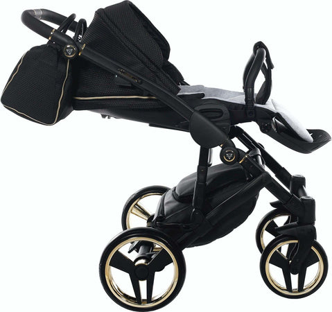 Trio Junama Diamond Mirror Satin V2 3 in 1 Tessuto Nero/Oro Giallo Telaio Nero Prima infanzia/Passeggini carrozzine e accessori/Passeggini e carrozzine/Sistemi modulari La Casa Del Bebè - Napoli, Commerciovirtuoso.it