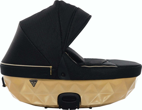 Trio Junama Diamond Mirror Satin V2 3 in 1 Tessuto Nero/Oro Giallo Telaio Nero Prima infanzia/Passeggini carrozzine e accessori/Passeggini e carrozzine/Sistemi modulari La Casa Del Bebè - Napoli, Commerciovirtuoso.it