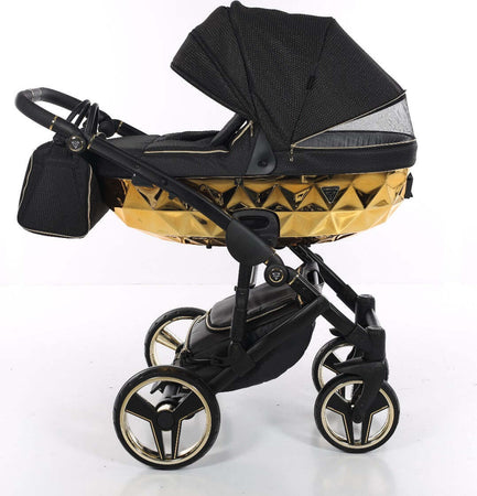 Trio Junama Diamond Mirror V2 3 in 1 Tessuto Nav. Oro Giallo Telaio Nero Prima infanzia/Passeggini carrozzine e accessori/Passeggini e carrozzine/Sistemi modulari La Casa Del Bebè - Napoli, Commerciovirtuoso.it