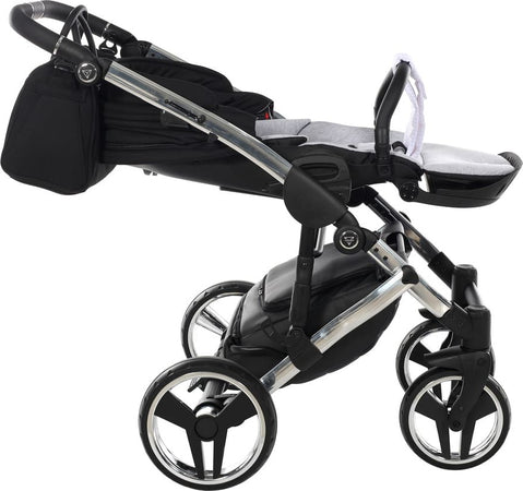 Trio Junama Diamond S Line White/Black Telaio Cromato Prima infanzia/Passeggini carrozzine e accessori/Passeggini e carrozzine/Sistemi modulari La Casa Del Bebè - Napoli, Commerciovirtuoso.it