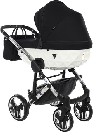 Trio Junama Diamond S Line White/Black Telaio Cromato Prima infanzia/Passeggini carrozzine e accessori/Passeggini e carrozzine/Sistemi modulari La Casa Del Bebè - Napoli, Commerciovirtuoso.it