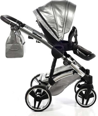 Trio Junama Glitter In Pelle Silver Telaio Acciaio Prima infanzia/Passeggini carrozzine e accessori/Passeggini e carrozzine/Sistemi modulari La Casa Del Bebè - Napoli, Commerciovirtuoso.it