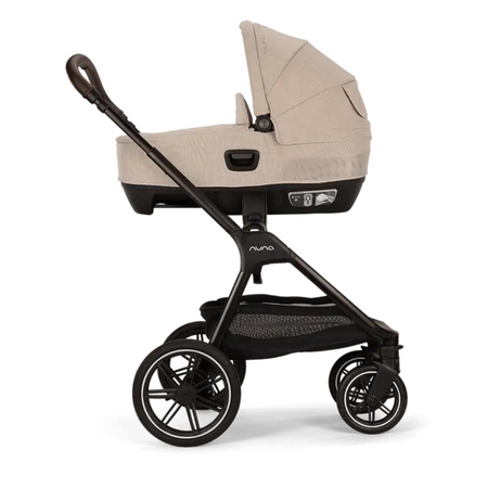 Passeggino Nuna Triv Lx
