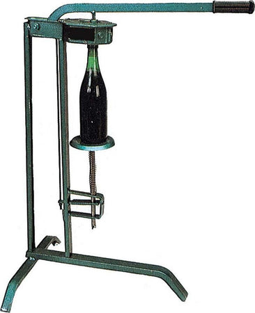Turabottiglie a 3 piedi per tappi in sughero altezza regolabile bottiglie vino Casa e cucina/Produzione di birra e vino artigianali/Produzione di vino/Tappi in sughero La Zappa - Altamura, Commerciovirtuoso.it