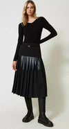 TWINSET-|-Maglia-con-strass