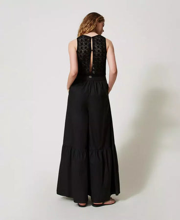 Tuta lunga donna Twinset in popeline nero con gilet crochet e linea morbida dietro