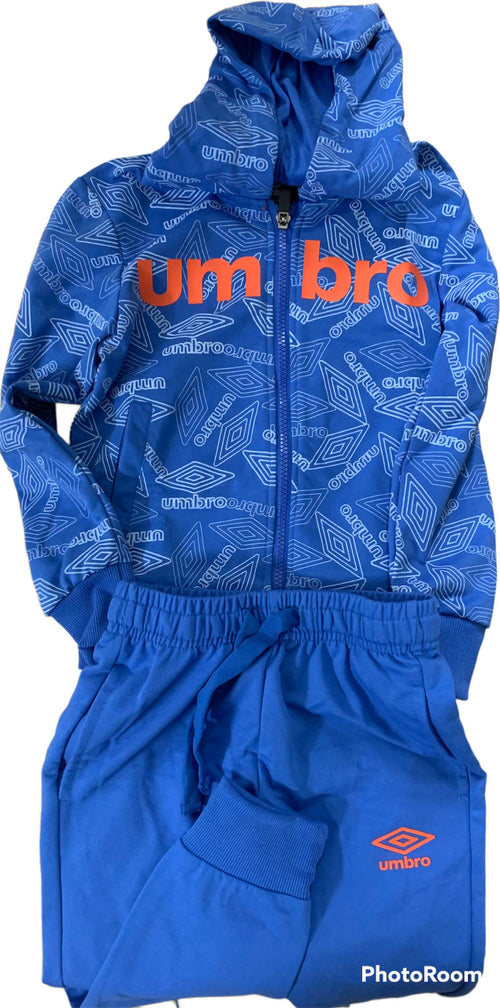 Umbro Tuta Bambino Sportiva Completa 100% Cotone Felpa Full Zip Con Cappuccio Moda/Bambini e ragazzi/Abbigliamento/Abbigliamento sportivo/Completi sportivi/Tute La Bottega di Giò - Gravina di Catania, Commerciovirtuoso.it