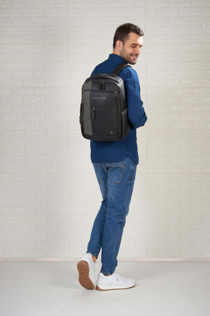 U.S. POLO ASSN. Zaino Uomo Organizzato Nero Beige Spallacci Regolabili Zaino Casual Tasche Interne Esterne Zip Zaino 2 Scomparti Beuhw5201mvp024 Moda/Valigie borse e accessori da viaggio/Zaini/Zaini Casual Starbag - Gaeta, Commerciovirtuoso.it