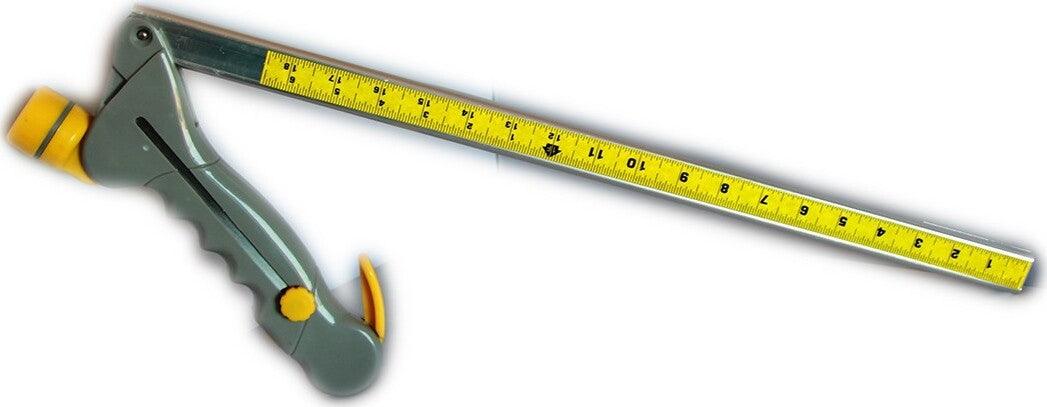 UTENSILE MULTIFUNZIONALE 7 IN 1 LIVELLA BOLLA METRO SEGHETTO 3 LAME TORCIA A LED Fai da te/Utensili elettrici e a mano/Strumenti di misura e layout/Livelle/Livelle a bolla Trade Shop italia - Napoli, Commerciovirtuoso.it