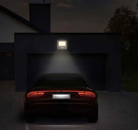 V-TAC-VT-158S-FARO-LED-FLOODLIGHT-50W-SMD-IP65-CHIP-SAMSUNG-SENSORE-MOVIMENTO-E-CREPUSCOLARE-BIANCO
