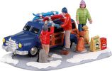 Vacanze d'inverno‎ personaggi per villaggio di Natale in Poliresina‎ Casa e cucina/Decorazioni per interni/Addobbi e decorazioni per ricorrenze/Decorazioni natalizie/Oggettistica MagiediNatale.it - Altamura, Commerciovirtuoso.it