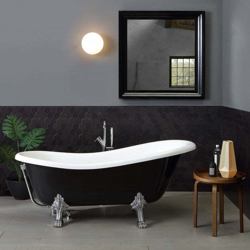 Vasca-da-Bagno-Nera-in-Stile-Retrò-con-piedini-Cleopatra
