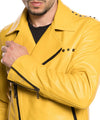 Vasco---Chiodo-Uomo-Giallo-Borchiato-in-vera-Pelle