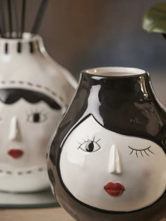 Vaso Faccia decorativa porta fiori diffusore essenze in ceramica volto donna h 16 cm