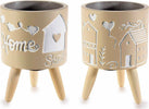 Vaso In Cemento Su Treppiede In Legno Con Decoro Familyhome In 2 Varianti Design 14zero3 Casa e cucina/Decorazioni per interni/Vasi Sogno Shop - Assisi, Commerciovirtuoso.it