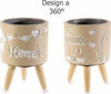 Vaso In Cemento Su Treppiede In Legno Con Decoro Familyhome In 2 Varianti Design 14zero3 Casa e cucina/Decorazioni per interni/Vasi Sogno Shop - Assisi, Commerciovirtuoso.it