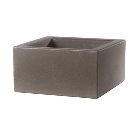 Vaso Moderno "Cubo Schio Basso" Essential in plastica da giardino per fiori e piante
