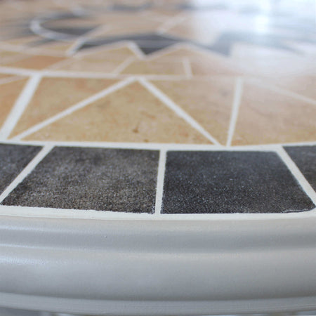 VENTUS---set-tavolo-da-giardino-con-piano-in-mosaico-tondo-90-compreso-di-4-poltrone-in-ferro-Tortora-Milani-Home