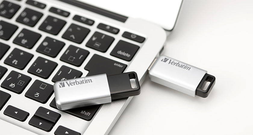 Verbatim Secure Pro - Memoria USB 3.0 da 32 GB - Argento