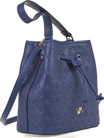 VERDE-FASHION-|-Borsa-a-secchiello-con-logo-intarsiato
