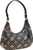 VERDE-FASHION-|-Borsa-a-spalla-mezzaluna-trama-logo