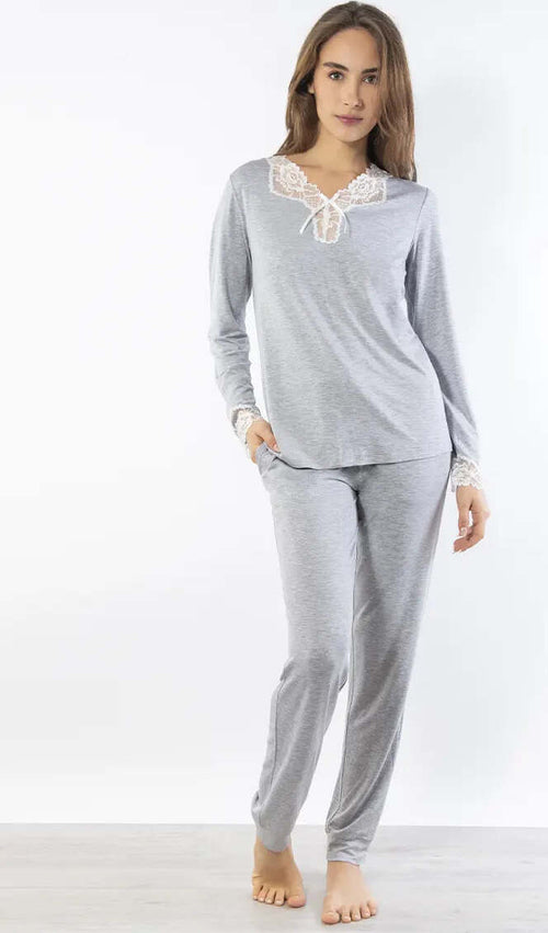 VERDISSIMA-|-Pigiama-maglia-a-V-e-pantalone-polsini