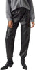 Vero-Moda-pantalone-cargo-ecopelle-nero10299437