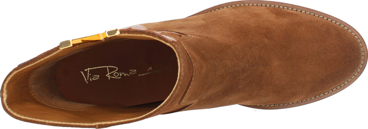 Via-Roma-15-Stivali-Martora-da-donna